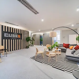 Cubes By Tegetthoff Vienne